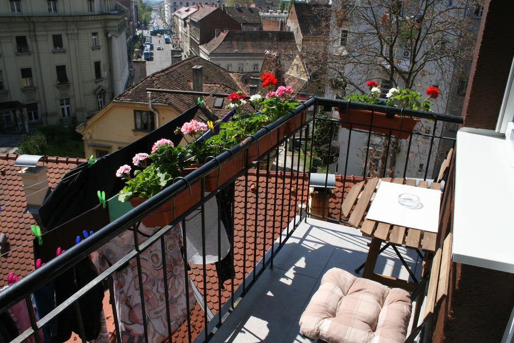 Apartment Classic Deco Загреб Стая снимка